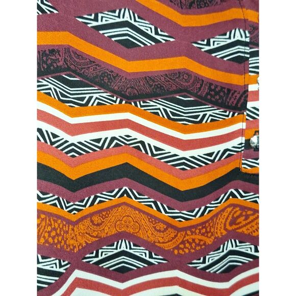 A Cato's Women's Plus Tunic Bold Aztec Print Officecore Loose Fit Boho 26/28W - Picture 3 of 9